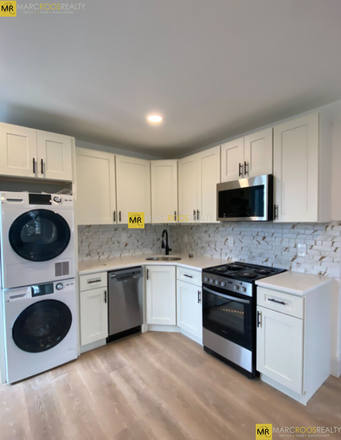 Call NOW for showings! 617-236-8550 - ORLEANS STREET - RENOVATED EAST BOSTON 2 BED W/ LAUNDRY IN THE UNIT! *AVAIL NOW!* Apartments