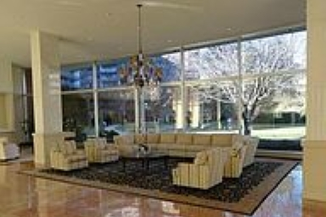 Lobby - Renovated 2BD/2BA condo (1,215 sq ft) with UTILITIES INCLUDED