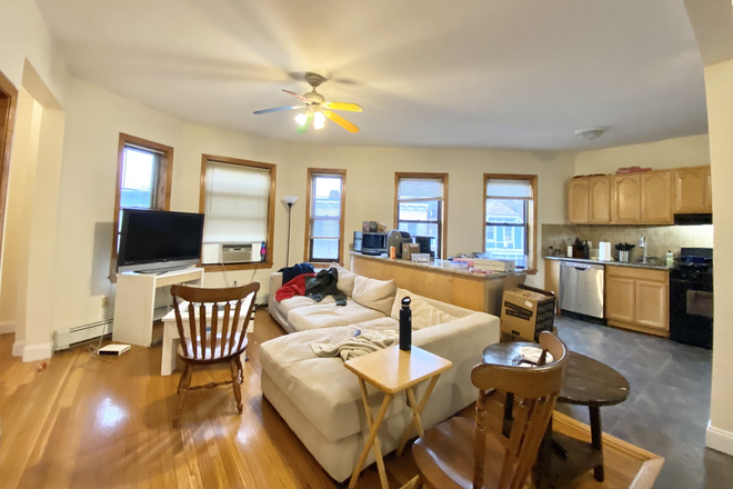 Call NOW for showings! 617-236-8600 - ORKNEY RD - *1/2 FEE* HUGE 5BR IN CLEVELAND CRCL AVAIL *9/1/2026* W/ 2 BATH, W/D IN UNIT, BALCONY! Apartments