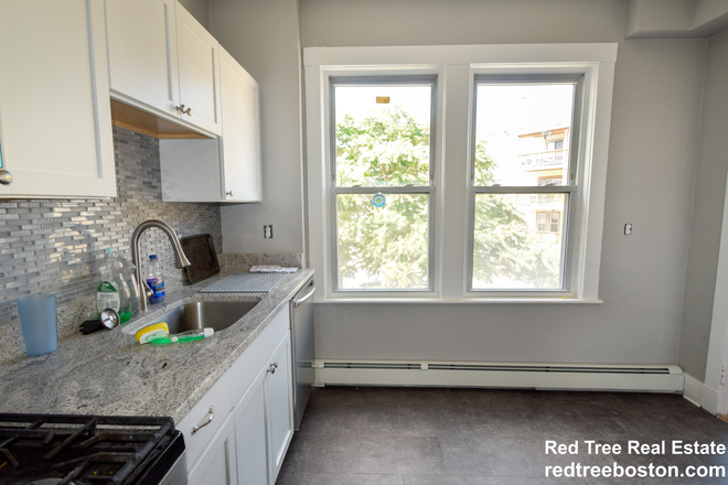 ____ - ABSOLUTLY GORGEOUS 4 BEDROOMS WITH WASHER/DRYER IN THE UNIT Apartments