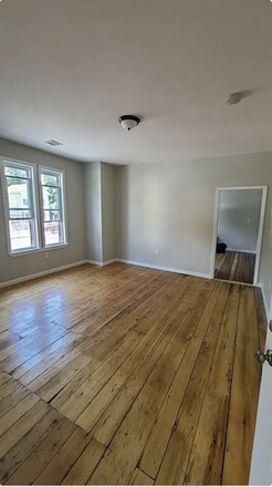 Living room - Beautiful 5BR/2BA Two-Level Home in Roxbury’s Historic Honeysuckle Hill