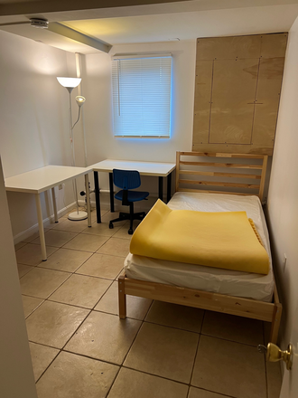 Middle Bedroom - TWO rooms opened in BASEMENT Unit (3BD/1BA/Kitchen) for 2026-27 Apartments