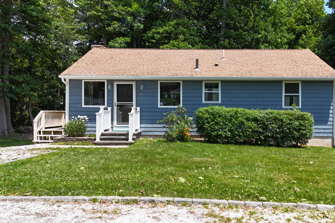 Outside - 97 Congdon St, Narragansett RI