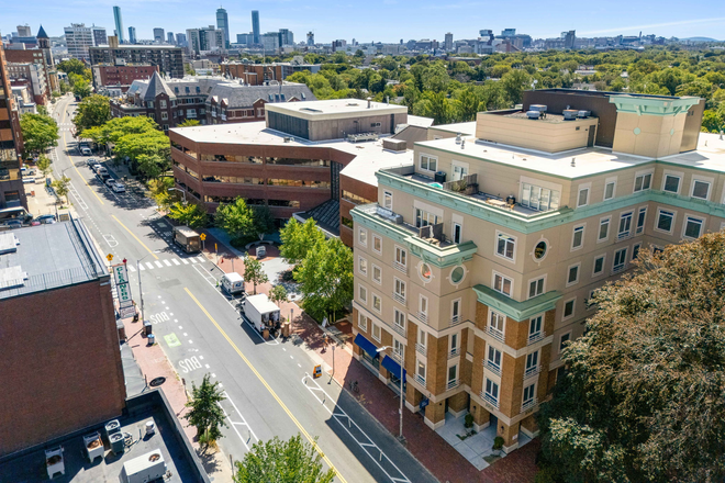 Photo - 1008 Massachusetts Avenue Apartments
