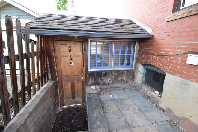 919 Penn. Unit B - 919 Pennsylvania Ave. (1BR/ 1BA) Duplex