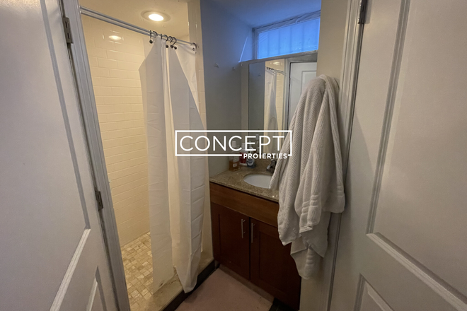 34 Sussex - [No fee][Single family attahced] 3 beds /1 bath brownstone near Northeastern [South end] Apartments