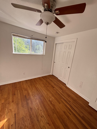 Bedroom photo 1 - Spring Sublease - Moorhead House