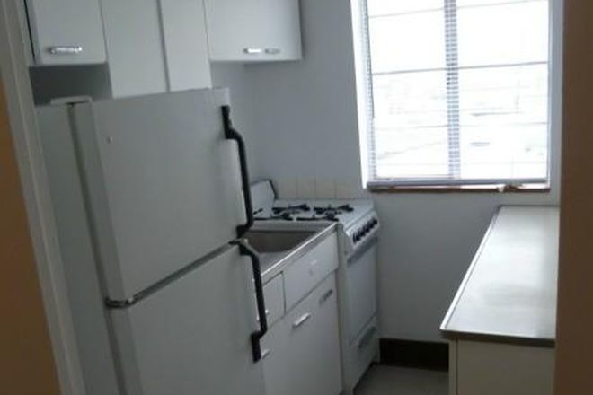 kitchen - Kennilworth Apartments