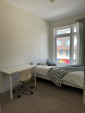 Bedroom - Private room in a co-living townhouse at Sackville St, Toronto