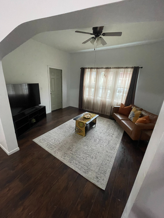Living Room - Cozy Pilsen Apartment, Close to UIC Campus and CTA Buses/Trains