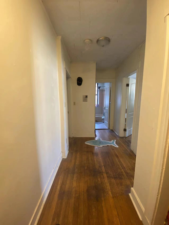 overall - Looking for ONE female roommate! 2B1B in Fenway?6 min walking to NEU, 13 min to BU and Berklee