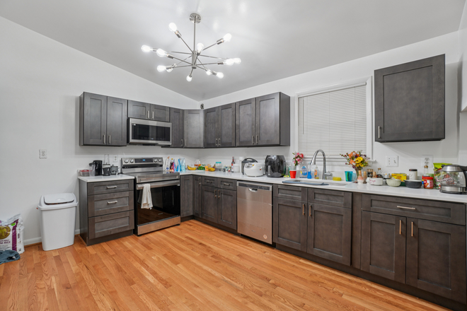 Kitchen - 2704 Rambler Ct House
