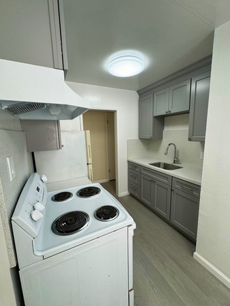 kitchen - Refurbished 1bath/1bed apartment near UC Berkeley and Telegraph Avenue