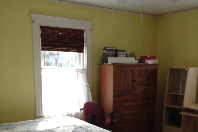 Bedroom 2 - Beautiful home with rooms to rent – great location next to Arnold Arboretum– Roslindale square