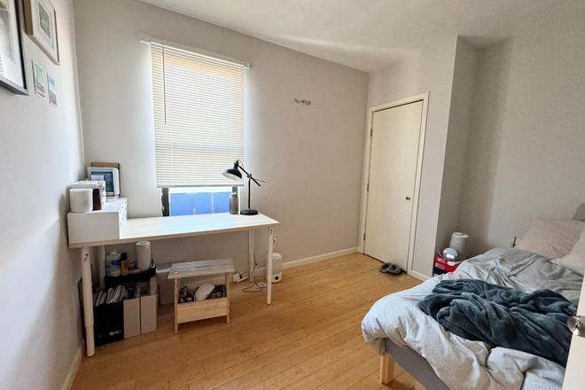 Bedroom - PRIVATE ROOF DECK~ central AC and Laundry in unit! Apartments