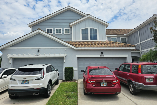 Outside Street view 2 - Somerset Dwellings (Male Preferred Lodgings) Townhome