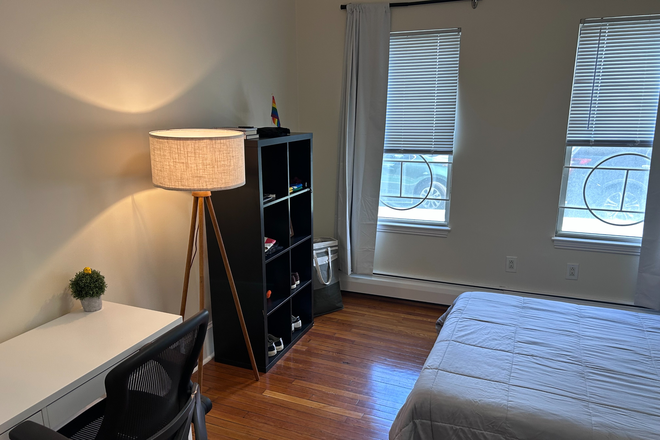Bedroom - Beckwith Circle room (HUH) Apartments