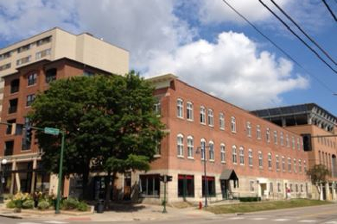 Exterior - Downtown Lofts At Davis