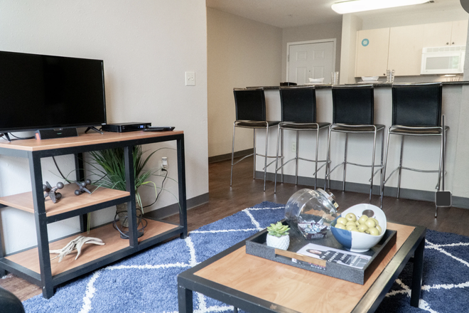 living room - CP Cincy Clifton Apartment