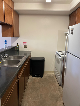 Kitchen - Marine Court