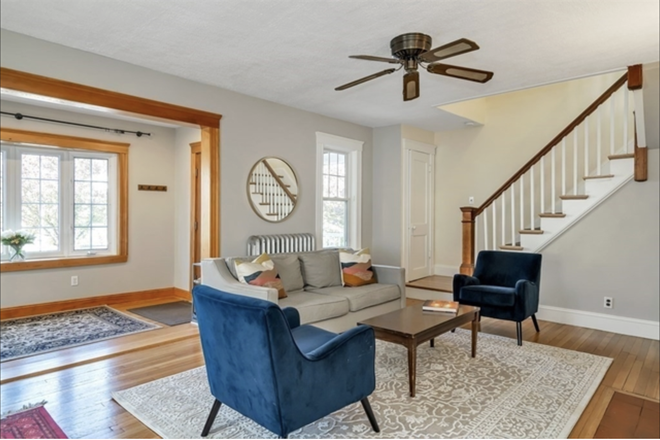 Living room - Charming 3BR/2BA Single-Family Home Near Tufts, Green Line & I-93