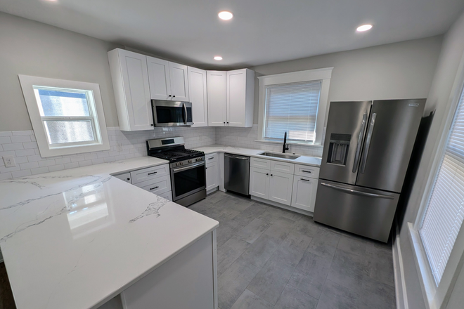 New Kitchen and Appliances - Newly Rehabbed, Beautiful 3 Bedroom with 2 full baths, Master suite, New Kitchen Rental