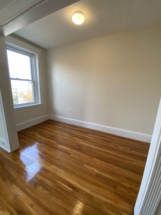 Visit hubrealtyproperties.com - Fantastic studio on the Griggs T stop green line Apartments