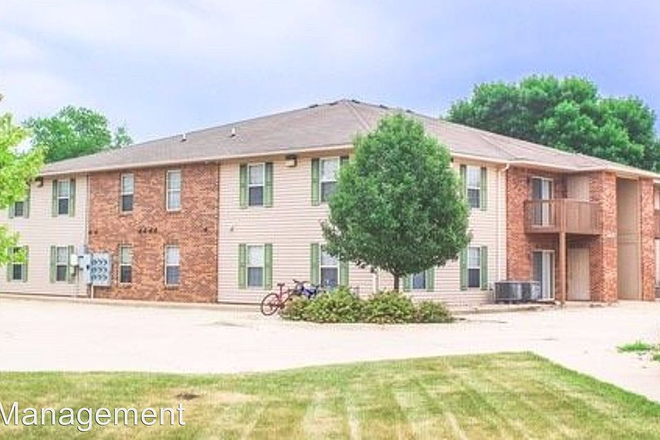 Building - Anthrop Apartments