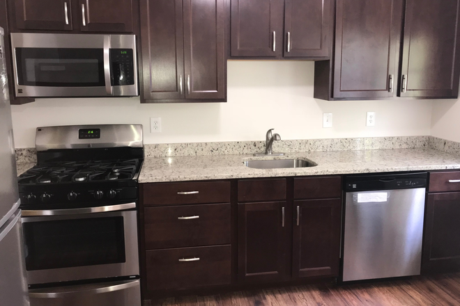 Kitchen - REMODELED Walk To Campus. (Furnished) House