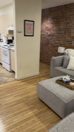 living room and kitchen - 3 bed 1 bath on Gainsborough Apartments