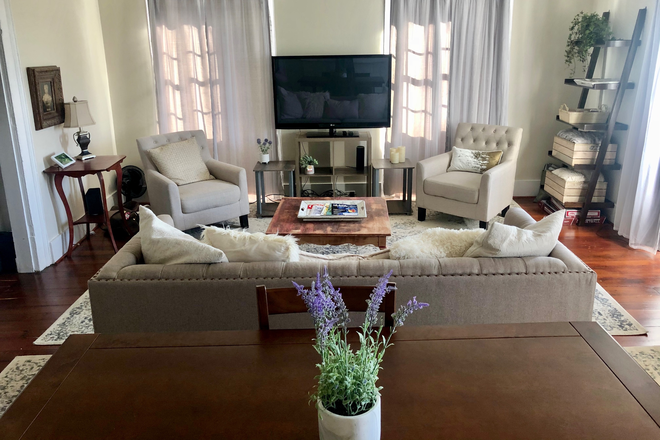 Living/Dining Room - Accepting Applications NOW for 2026-2027 Rental Condo