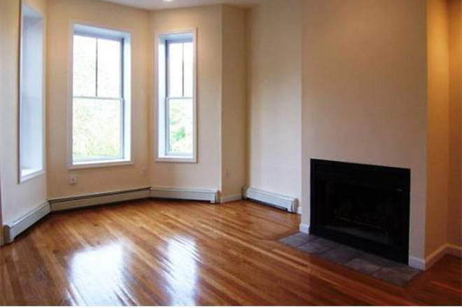 Call call or text Arezou at 617-584-7817 - Amazing 2 bed 1 bath on Fort Ave. w/H&HW inc.!!! NO Broker FEE!!!