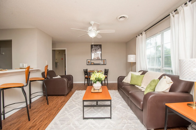 Living Room - University Park Student Apartments