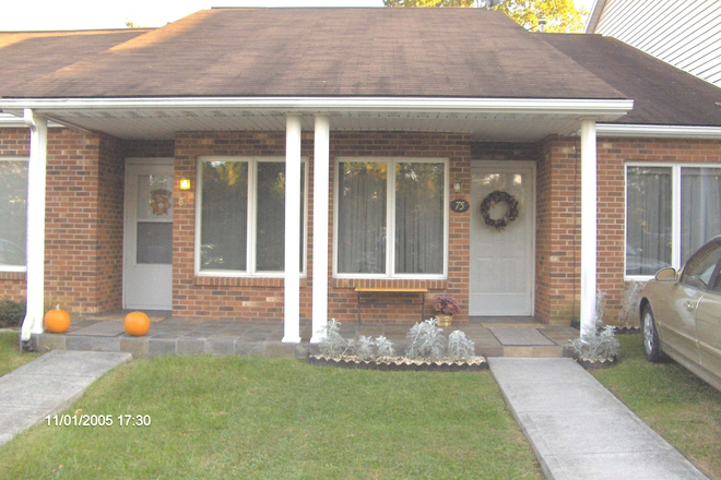  - 2 Bedroom 1 Bath Townhouse