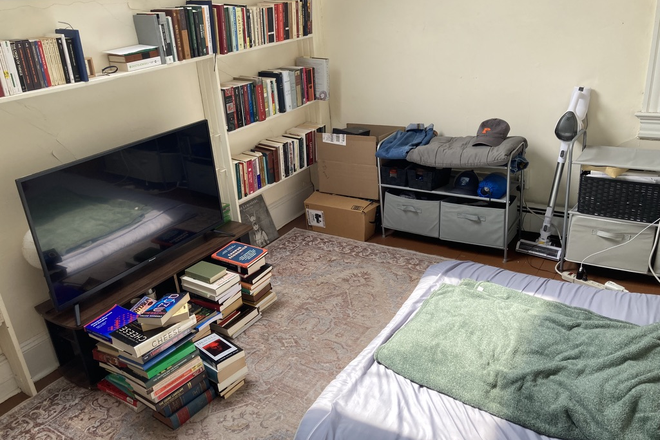 Bedroom 2 - Room for PU affiliate in shared home-Madison St.-Princeton