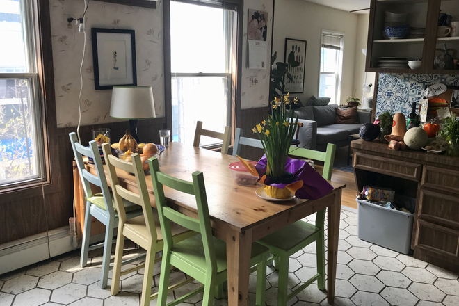 1 - Spacious duplex near Design School and Harvard campus