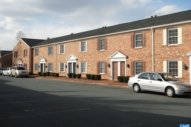 Front of condo - 2BR/1.5BA newly renovated condo at Barracks West