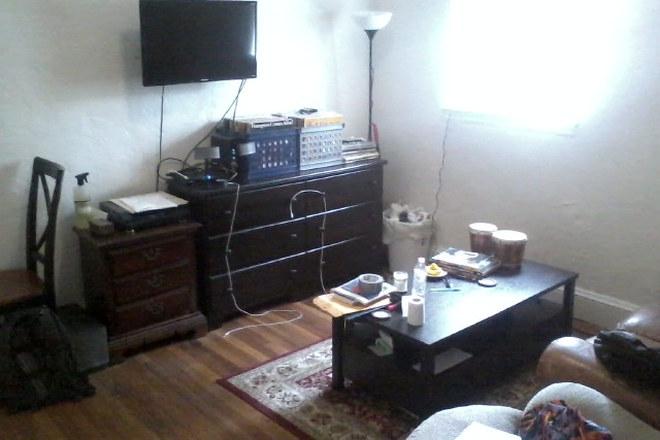 visit hubrealtyproperties.com - Prime location next to Boston College campus, spacious 1 bedroom with private entrance