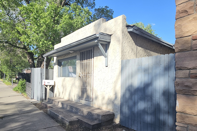 412 S. San Francisco St. Front View - Home for Rent on San Francisco Street: 1 bed, 1 bath, zoned Community Commercial