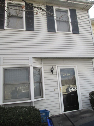 - 3 Bedroom 2.5 Half Bath Townhouse