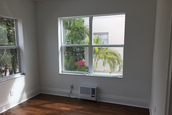 Bedroom - South Beach 1/1 Apartments