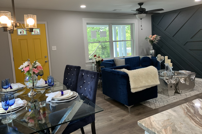 Dining and living room view - FULLY FURNISHED 3bed 1 bath! - 3317 Pennsylvania St Hyattsville MD House