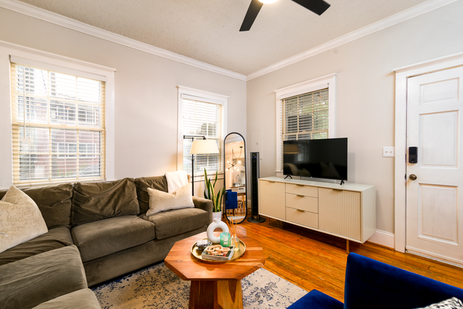 Living Room - Charming Downtown Private Condo- 1 Queen Bedroom & 1 Office Space, In-Unit Laundry, Private Parking