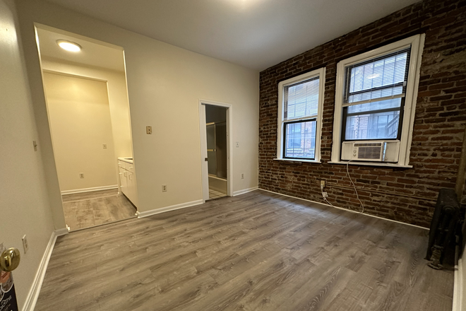 1 - NO BROKER FEE!!! 2 bedroom condo, heat/hot water included, good size bedrooms + living room.