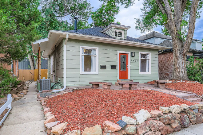 “Front view of the home with private entrance and quiet residential surroundings. - Spring Sublet w/ Option to Stay Through July – Private Bedroom in 3BR Near Downtown House