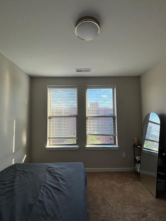 bedroom 1 - The Alloy