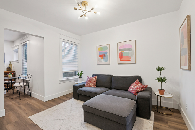 2nd floor living room (shared) - Bloor & Ossington | Furnished Rooms in Renovated Victorian Home – Steps from Subway