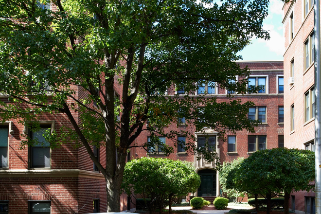 Building exterior - Spacious studio steps from Harvard campus, fully furnished, flexible dates May-August Apartments