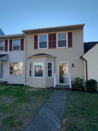 Photo - * Re-rental Available 7/16/25 * 2 Bedroom 1.5 Bath Townhouse