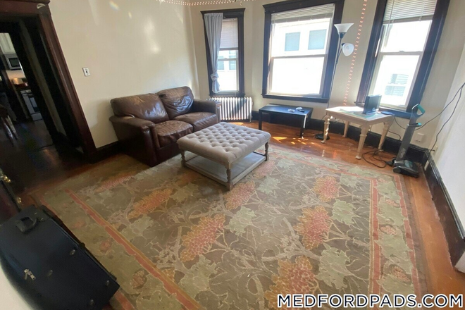 . - 5 bed 2 bath available June! Apartments